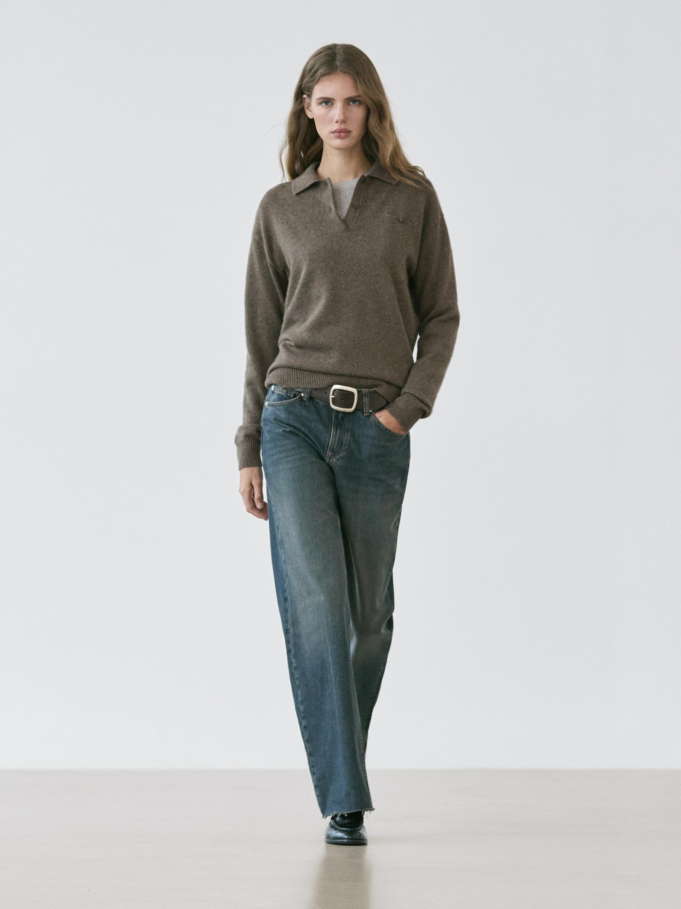 100% cashmere sweater with pocket detail